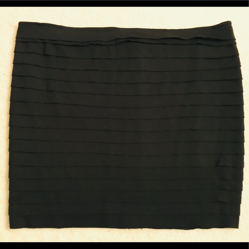 Guess skirt